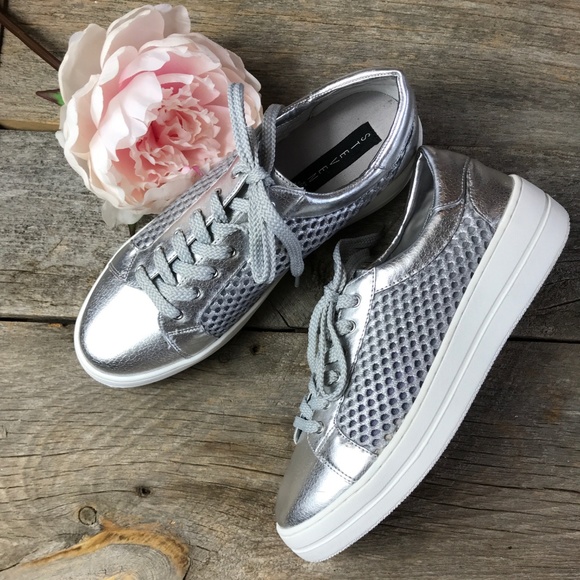 steve madden silver sneakers